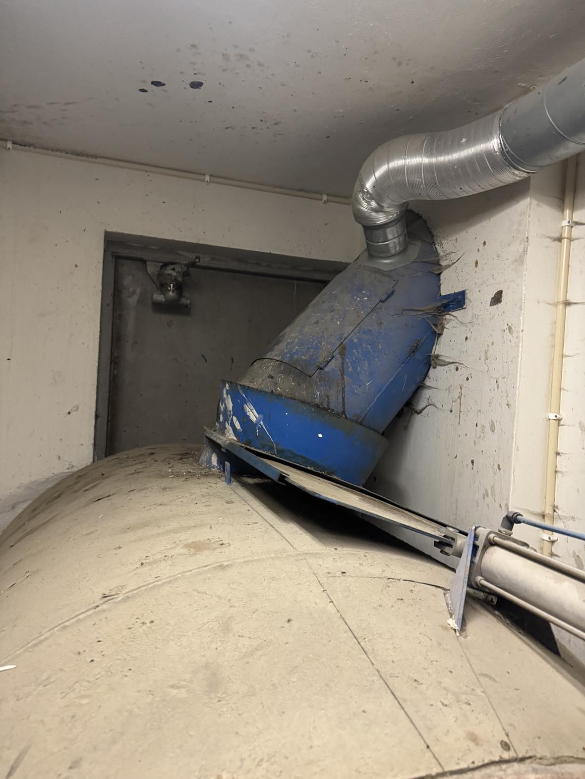 Borttagning av sopsugstation